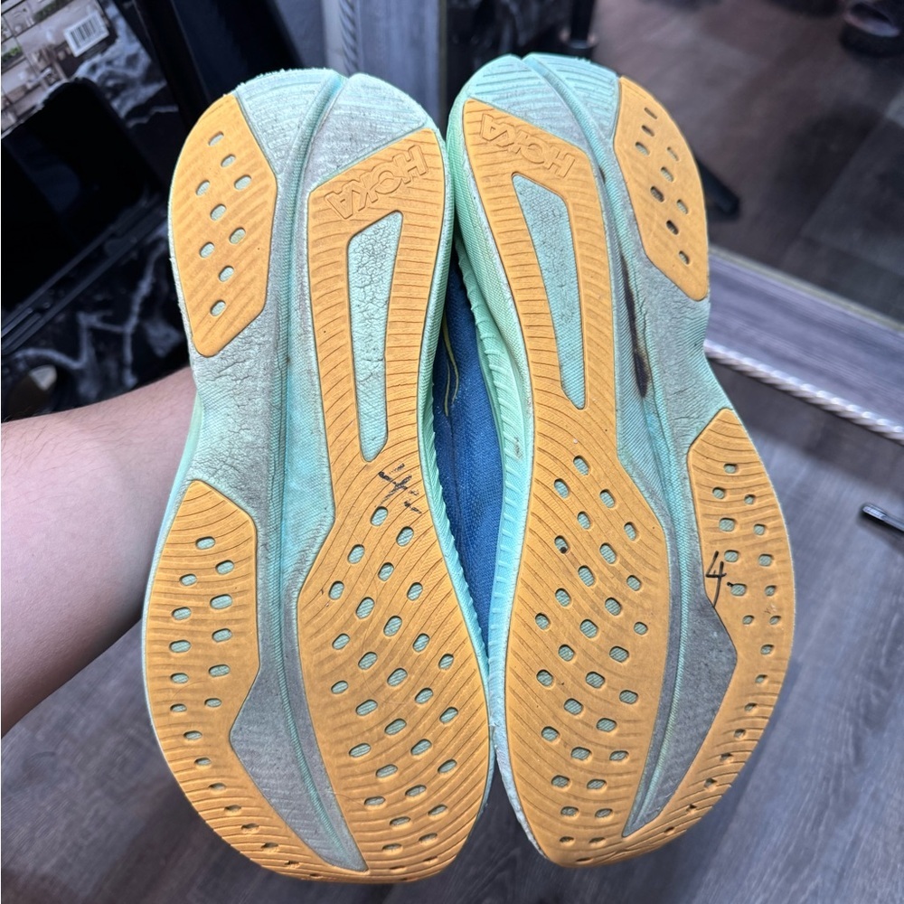 Hoka Mach 6 running shoes - Picture 4 of 7